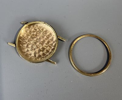 9ct Gold Watch Case (scrap) Approx W 6.4g