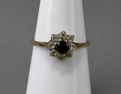 9ct Gold Stone Set Ring - Size N