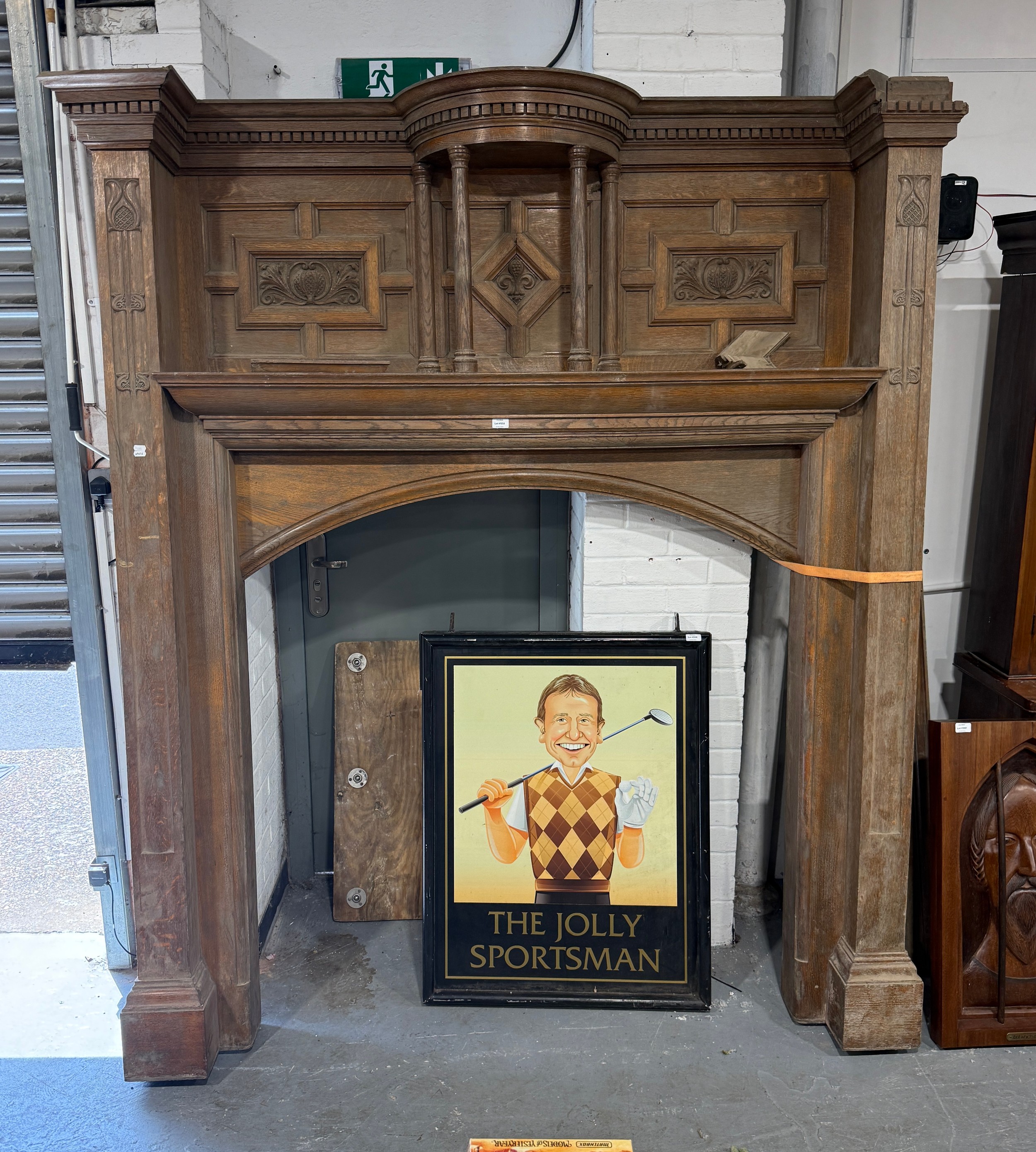 Lot 558