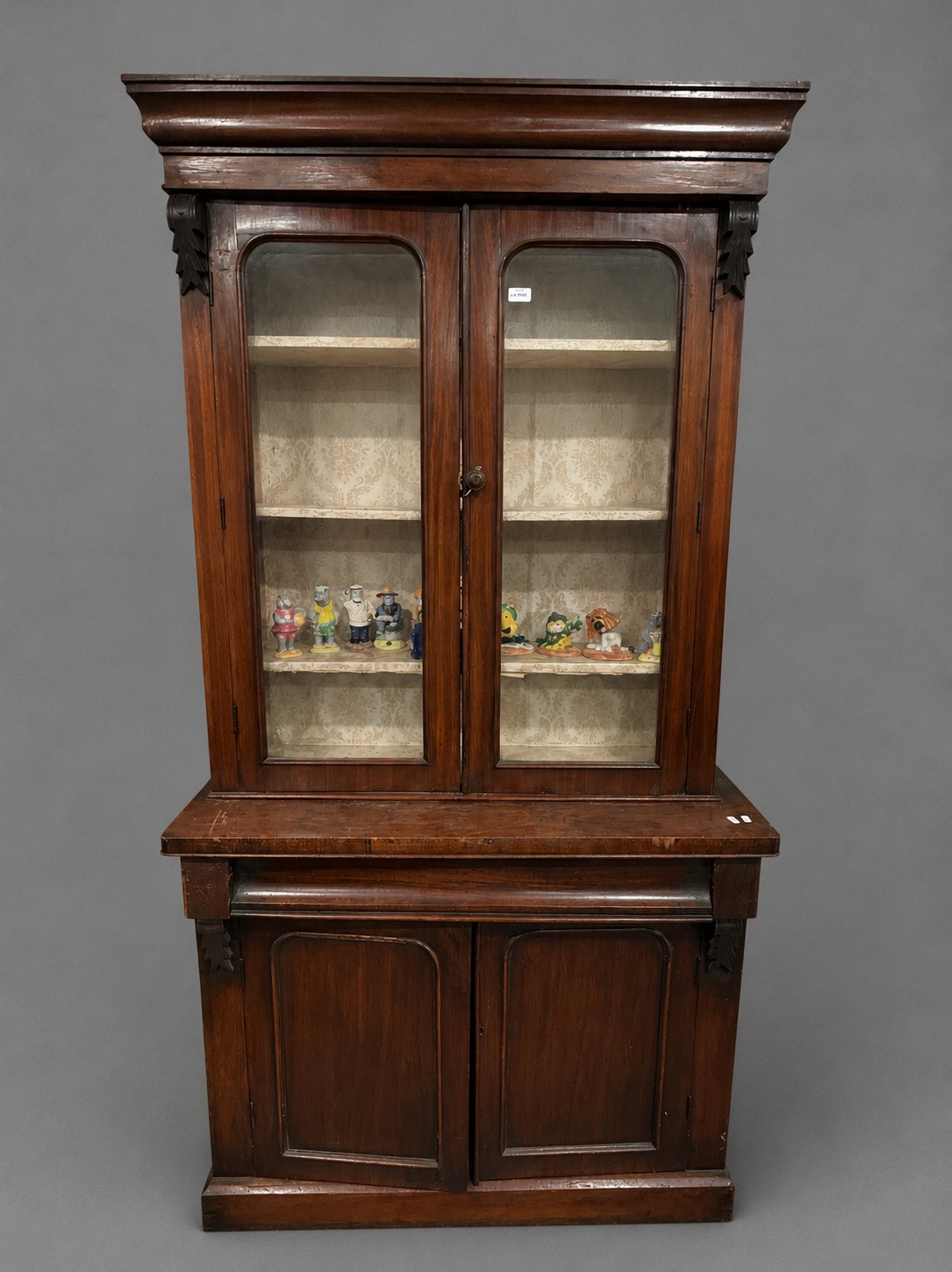 Lot 562