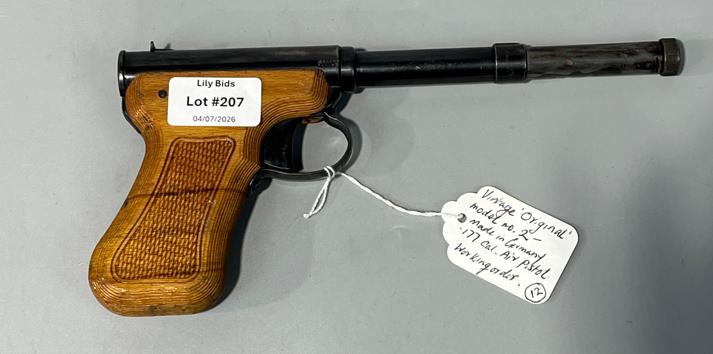 Lot 207