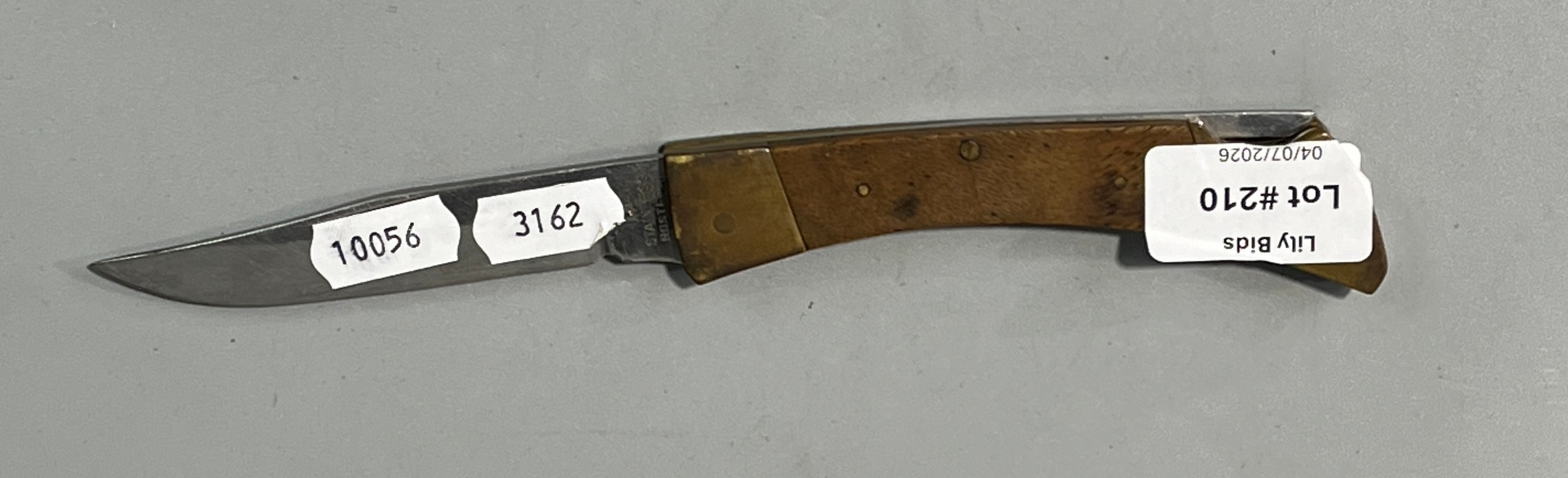 Lot 210