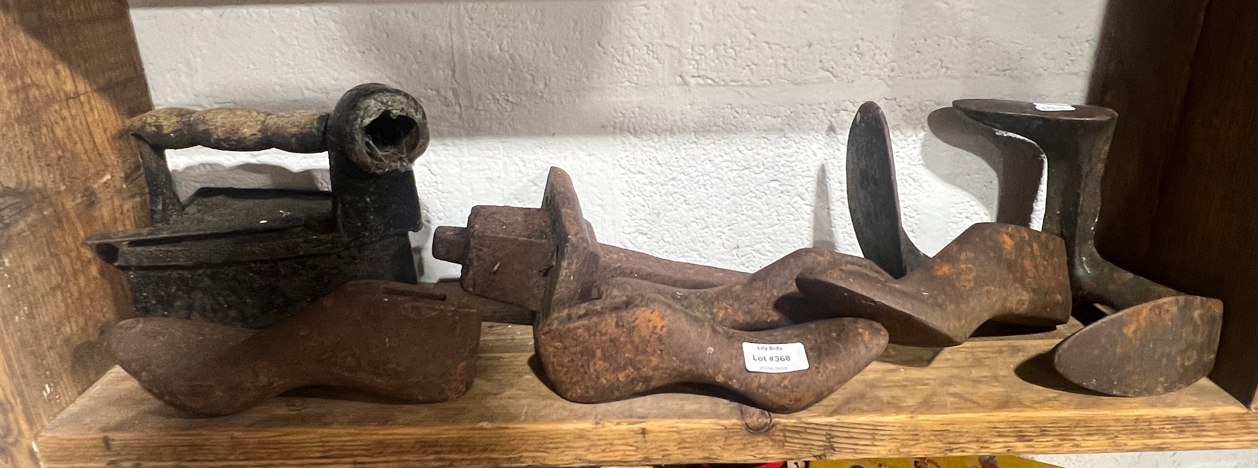 Lot 384