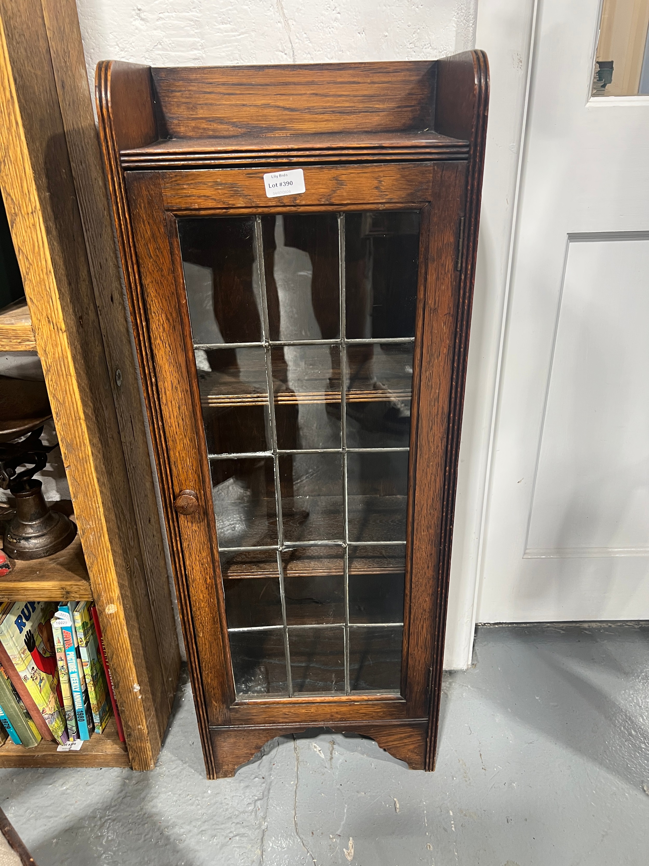 Lot 390
