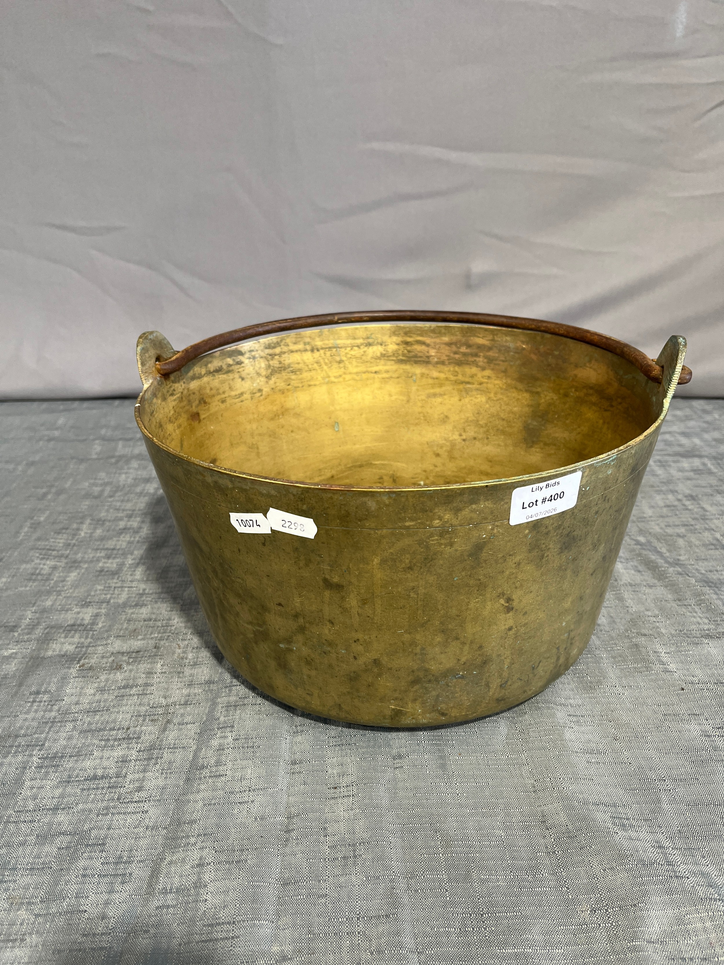 Lot 400