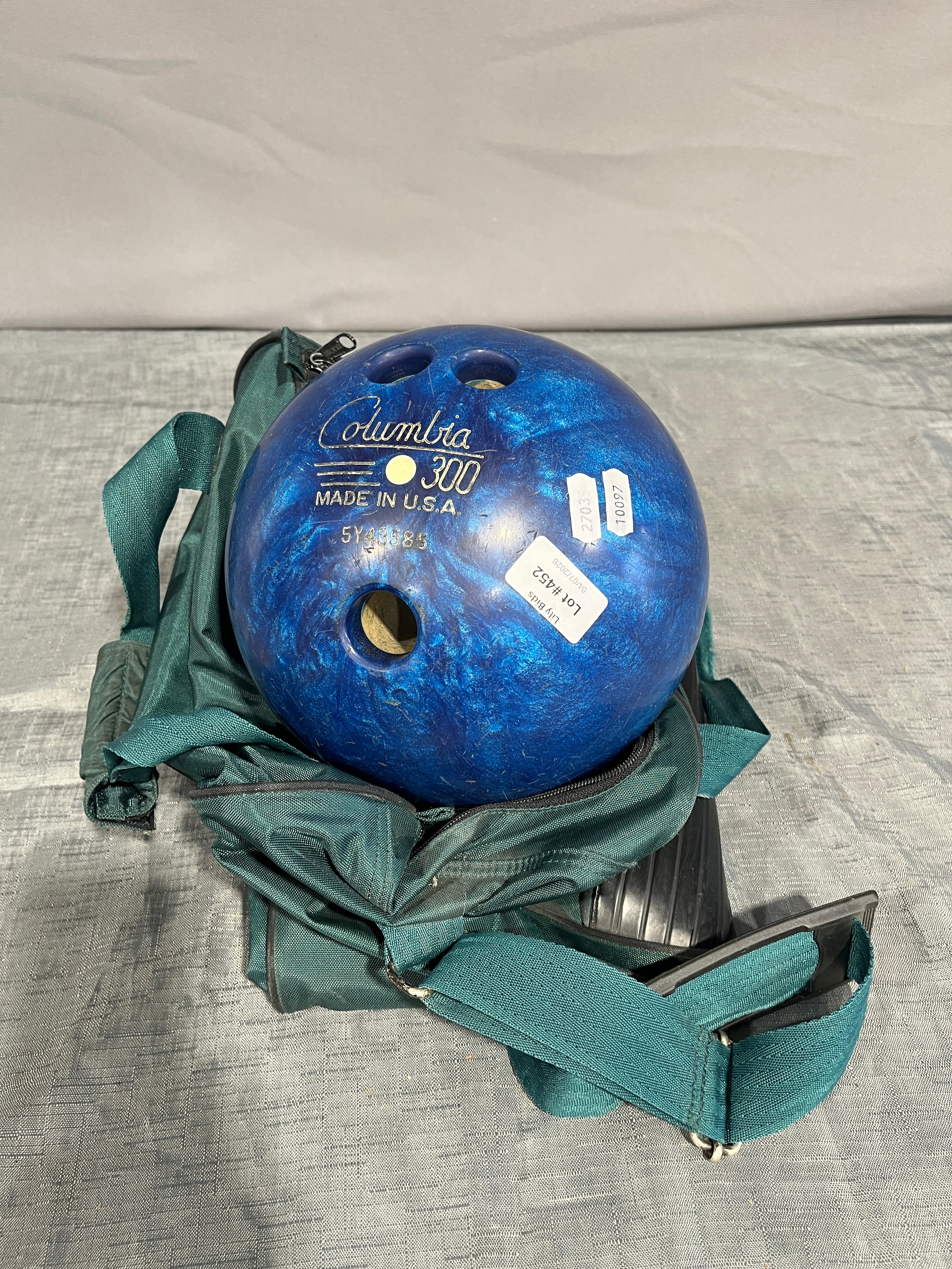 Lot 452