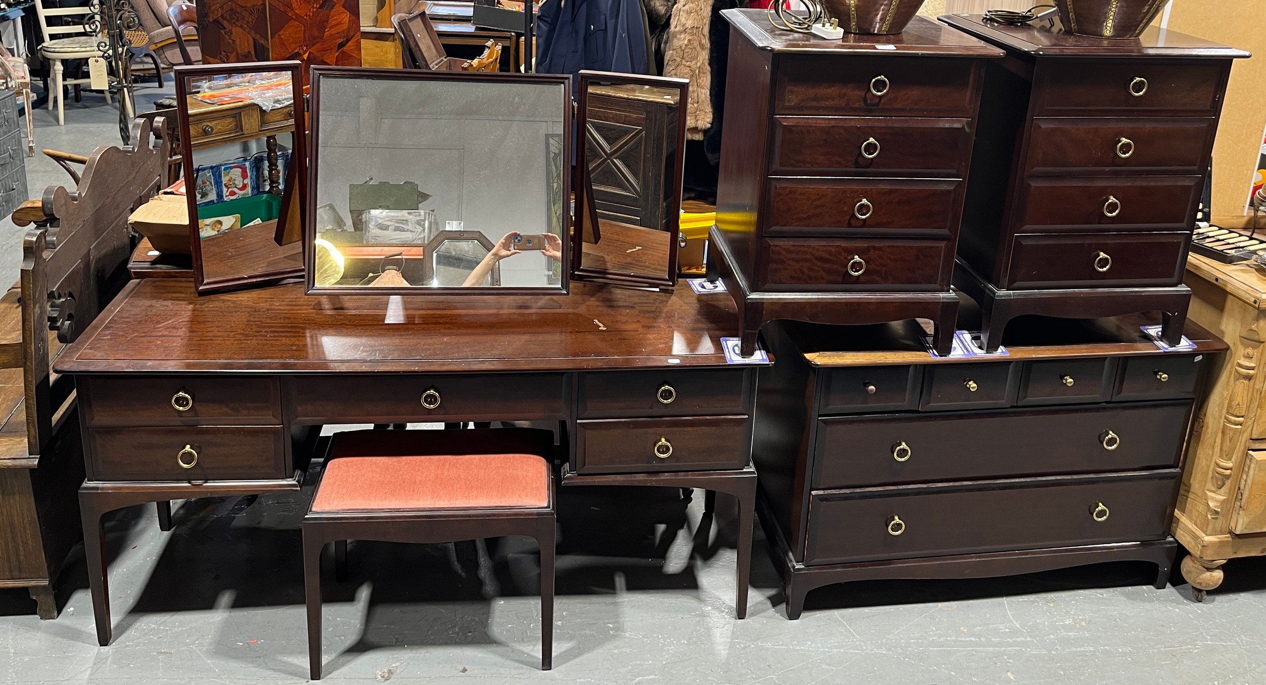 Lot 484