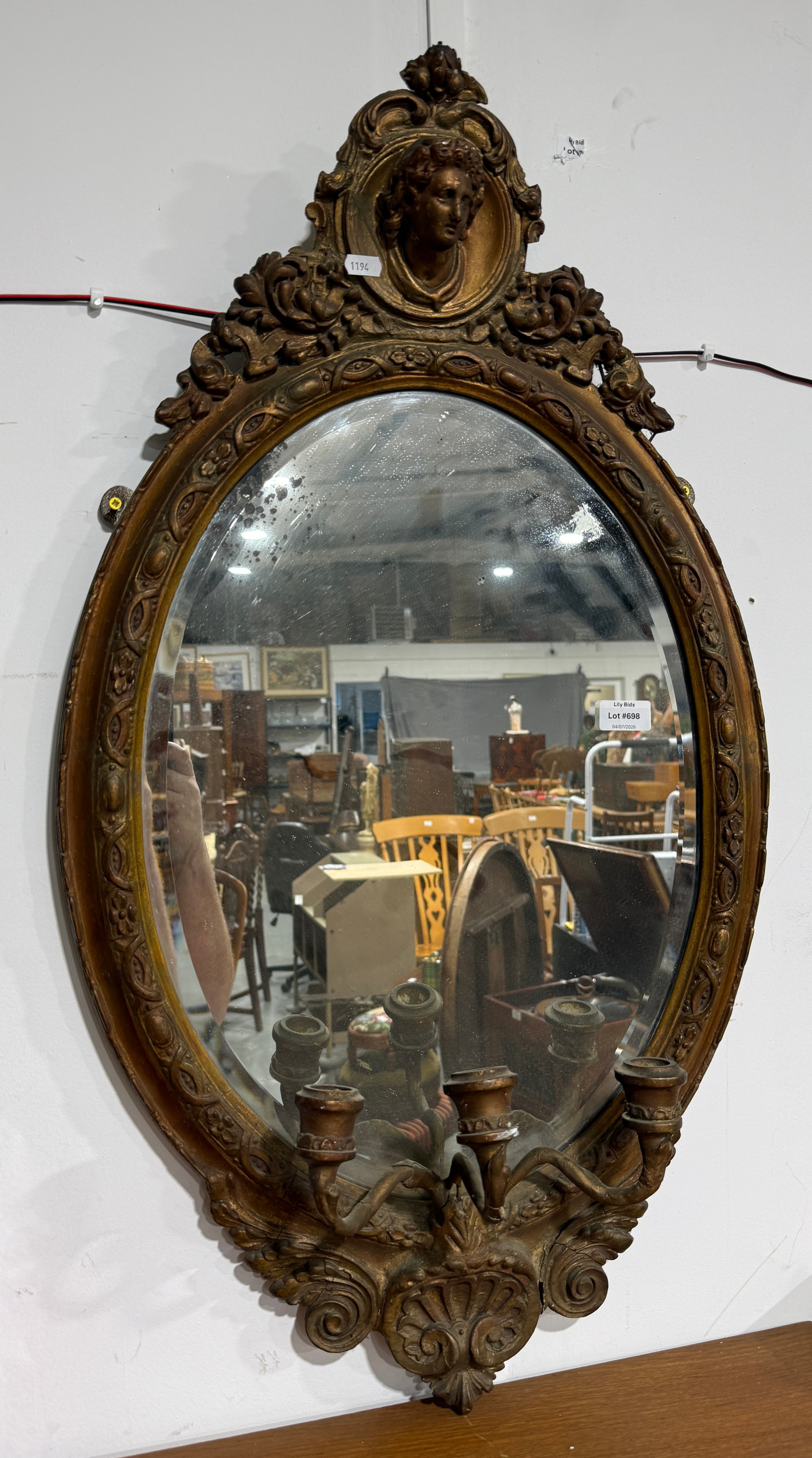 Lot 698