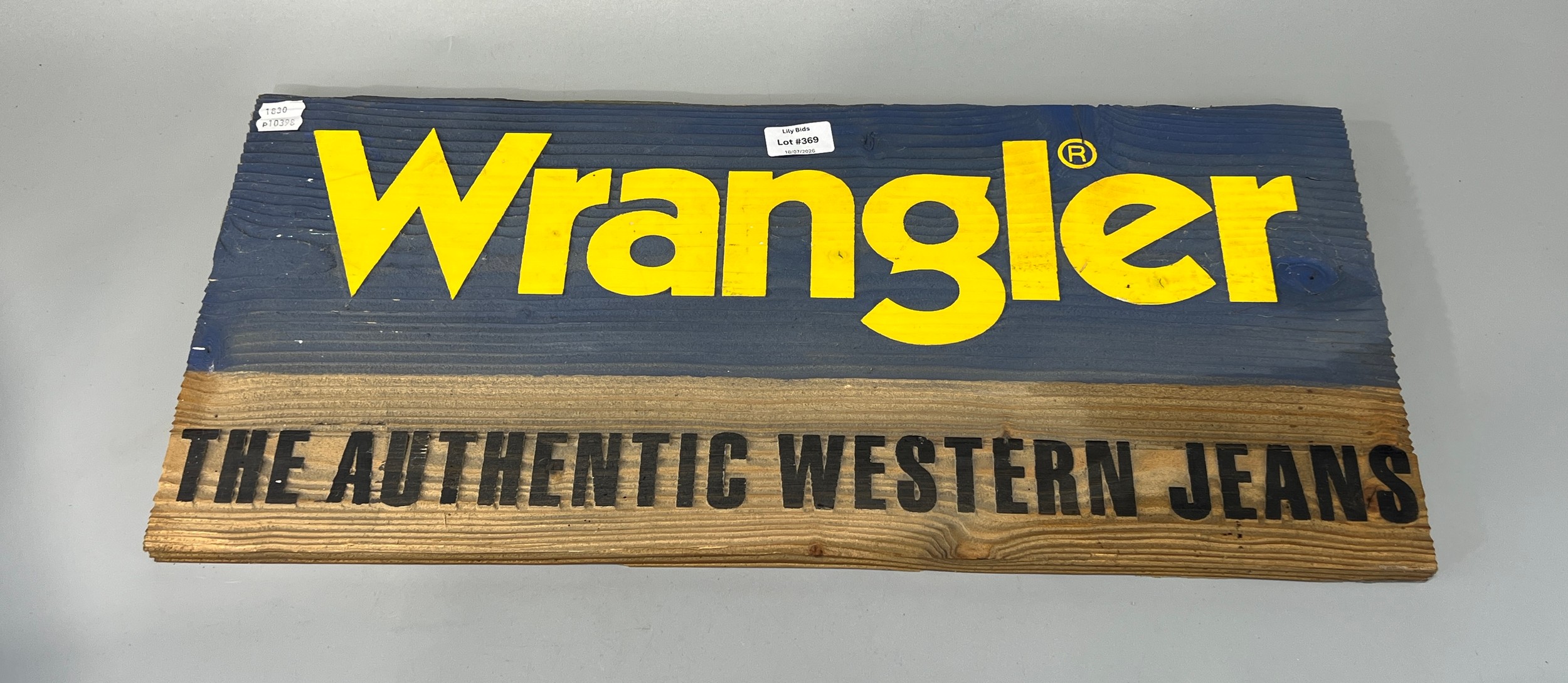 Lot 369