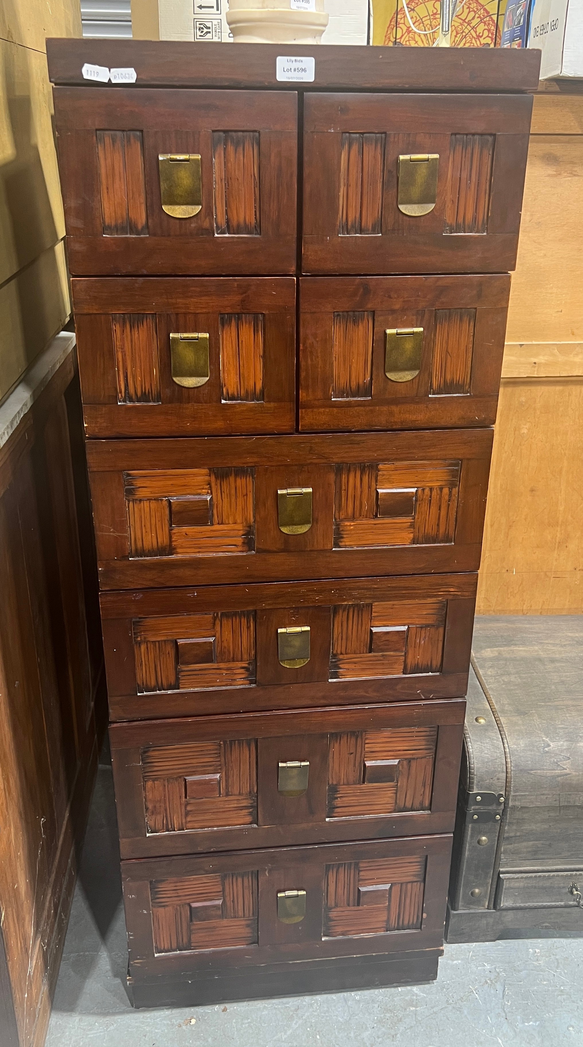 Lot 596