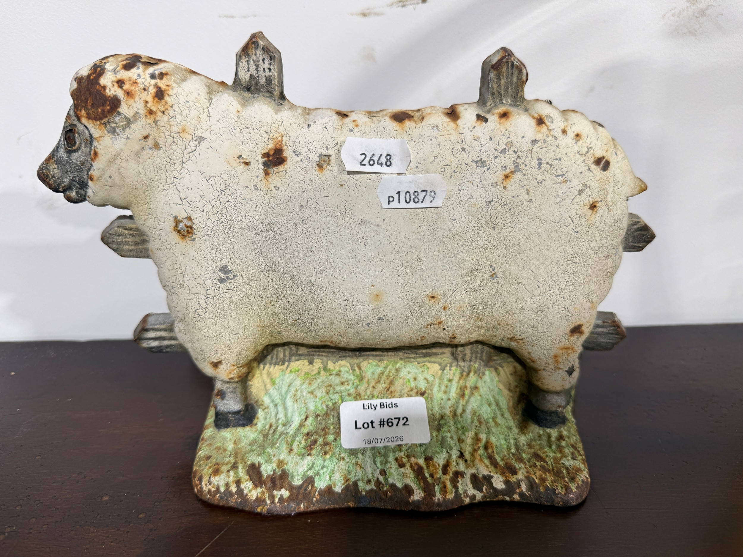 Lot 672