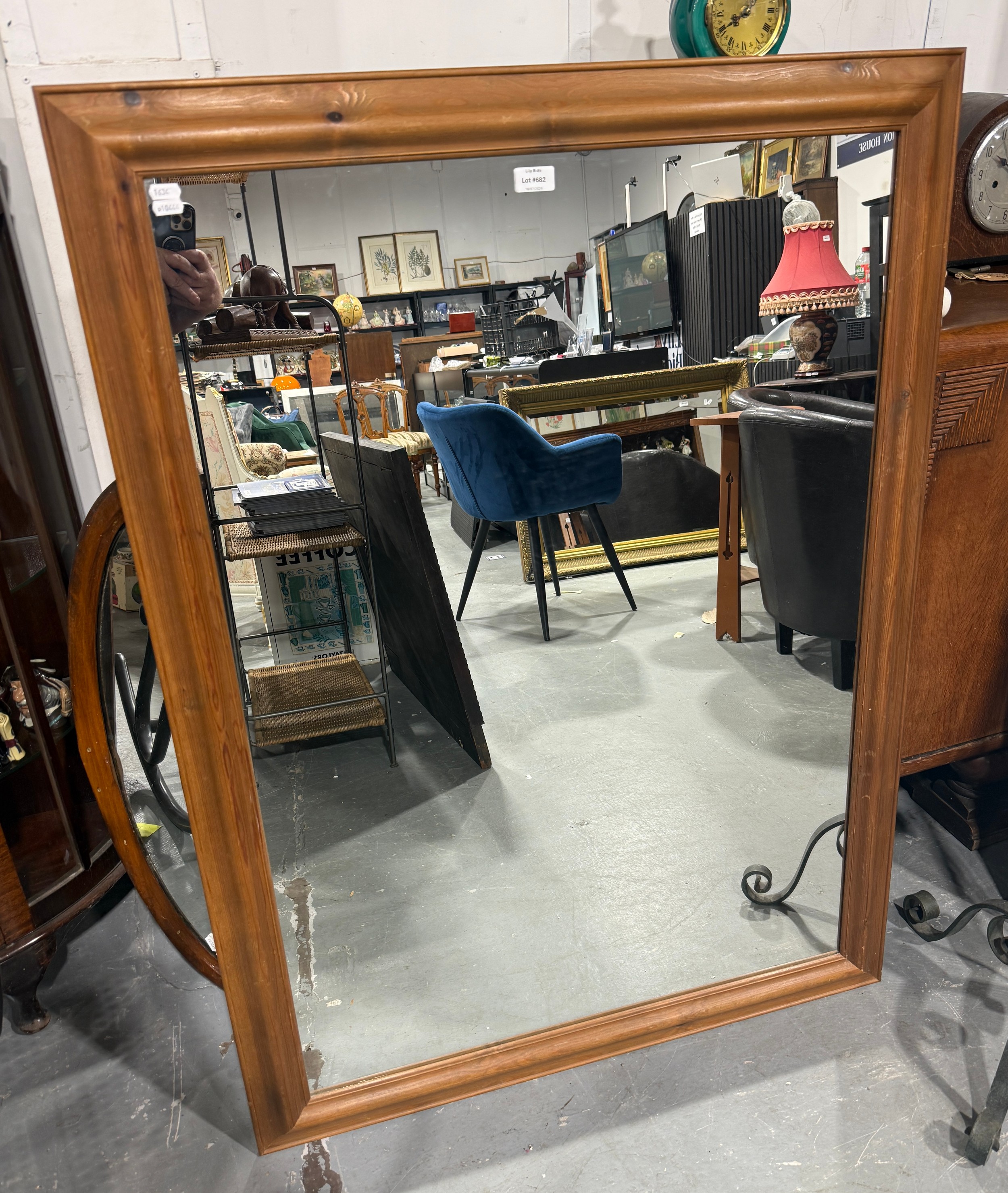 Lot 682