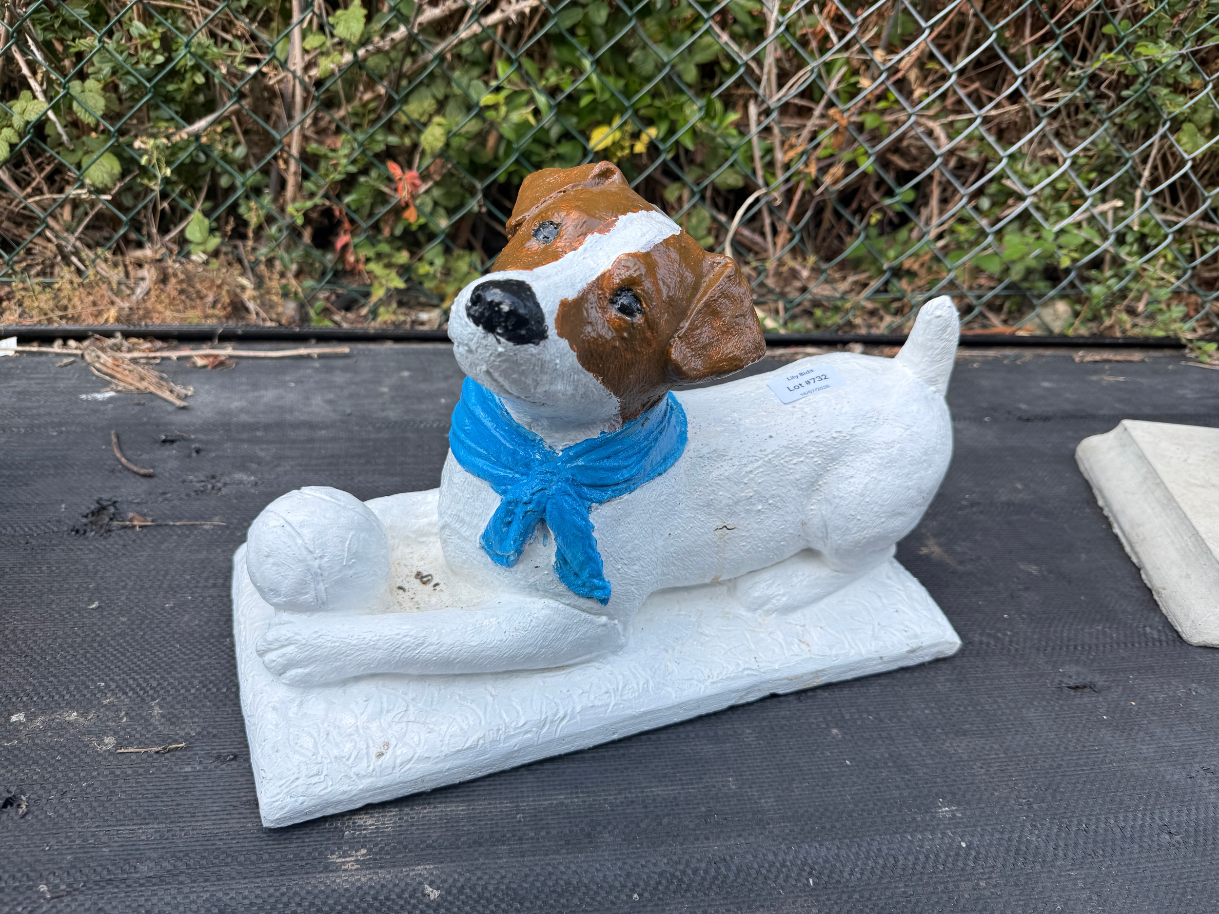 Lot 732