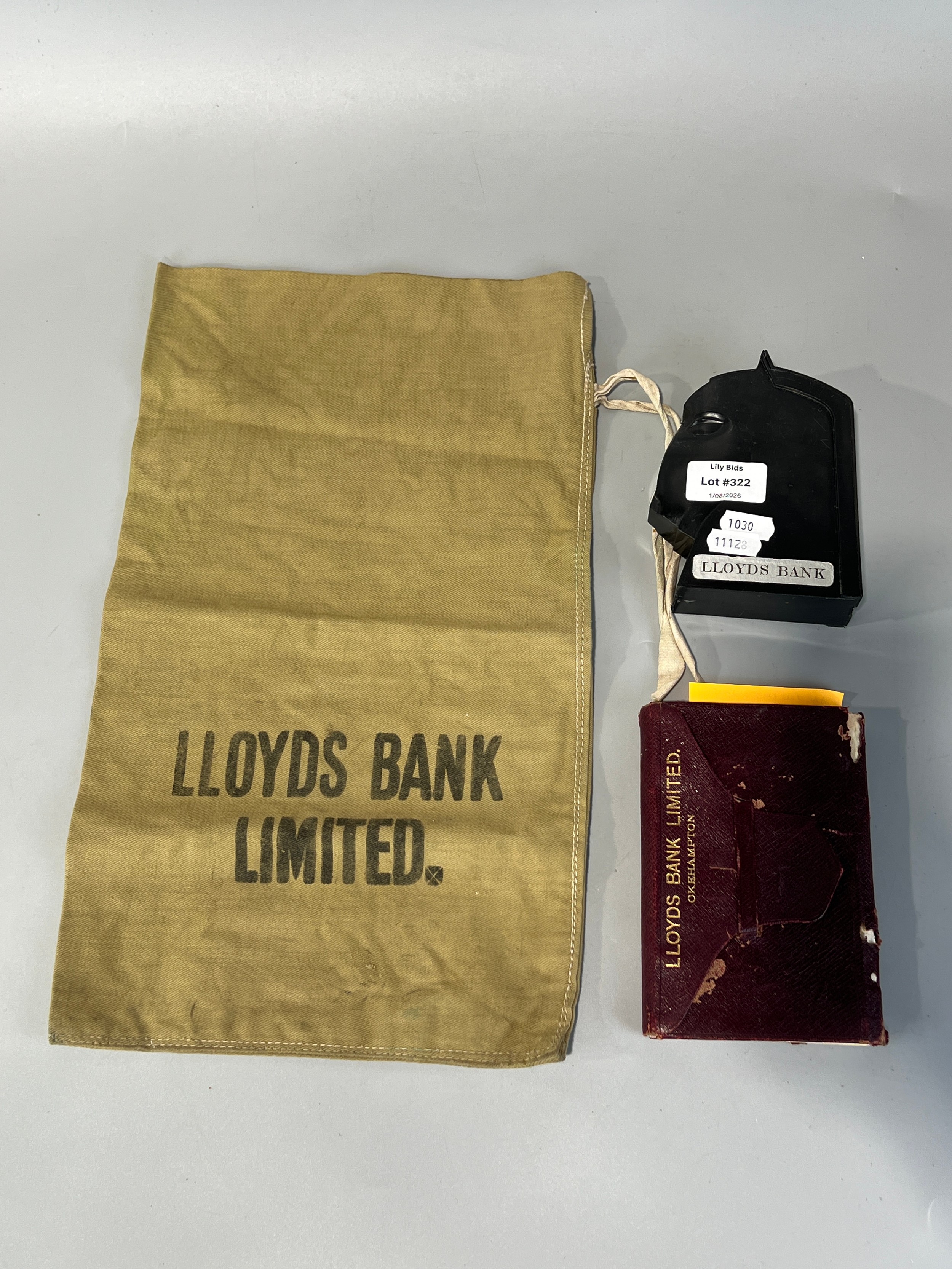 Lot 322