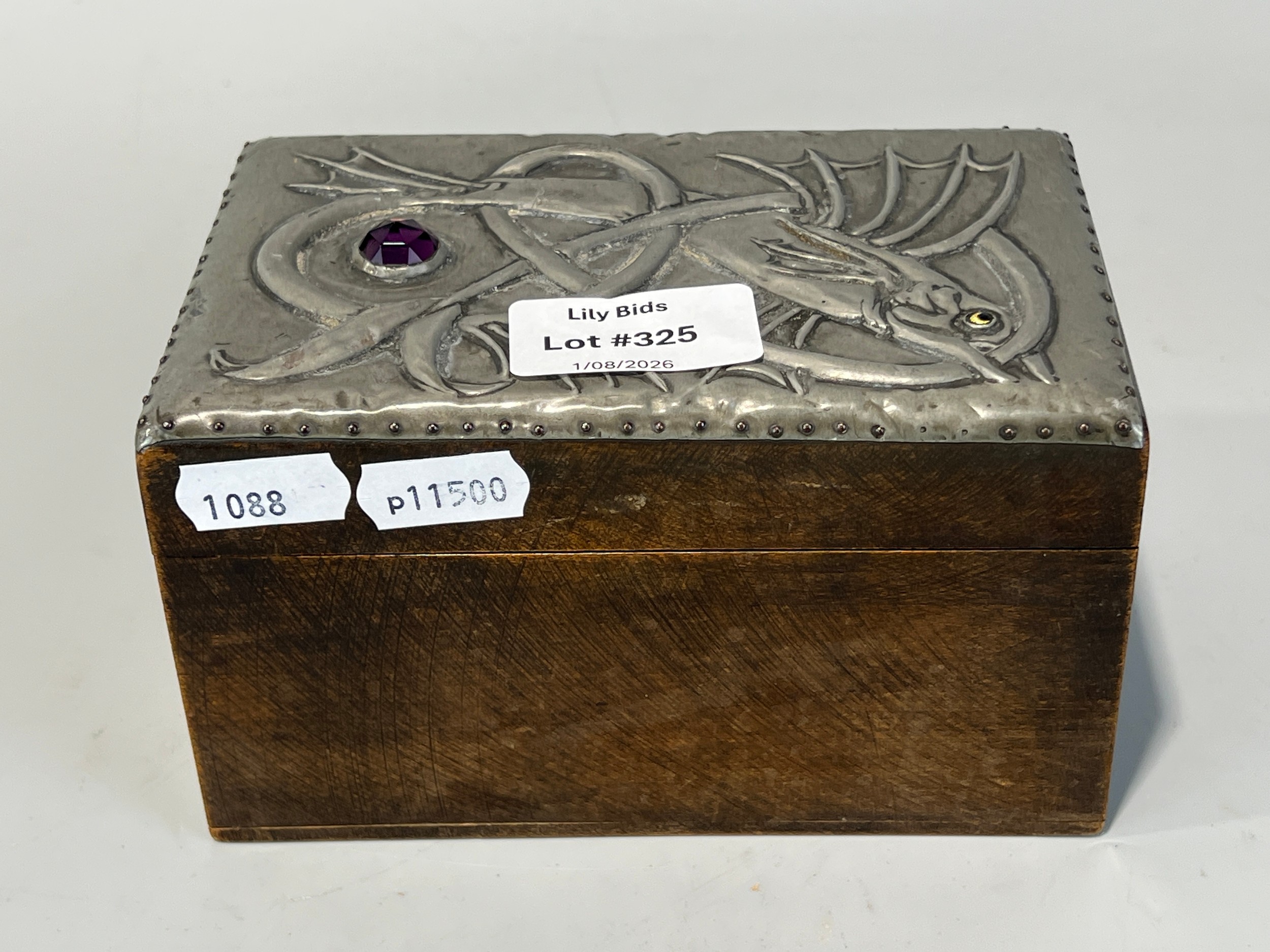 Lot 325