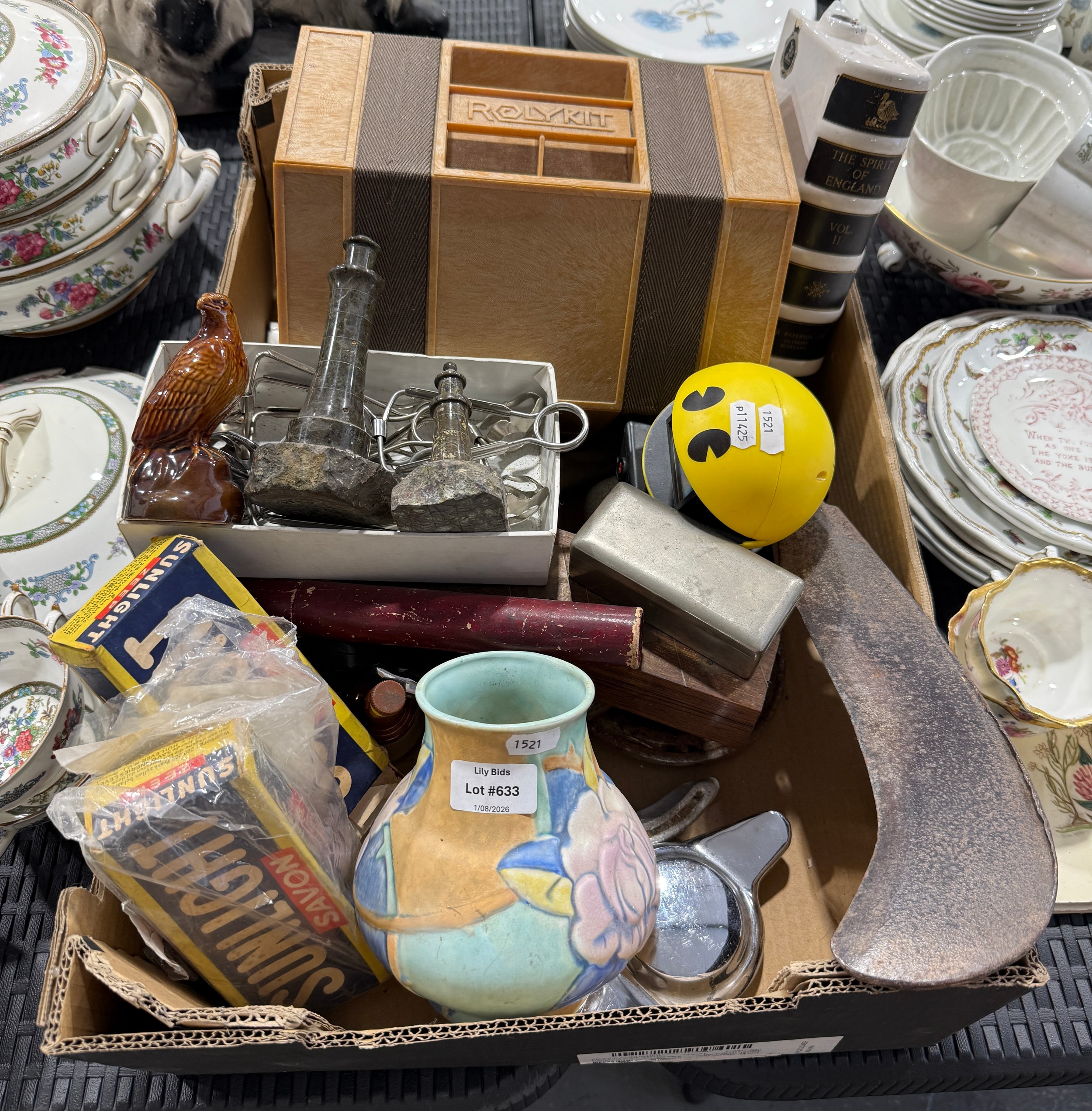 Lot 633