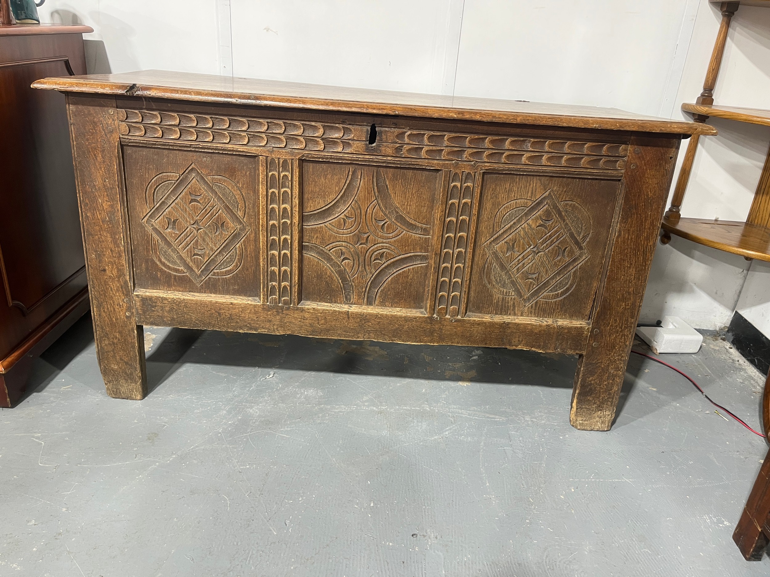 Lot 673