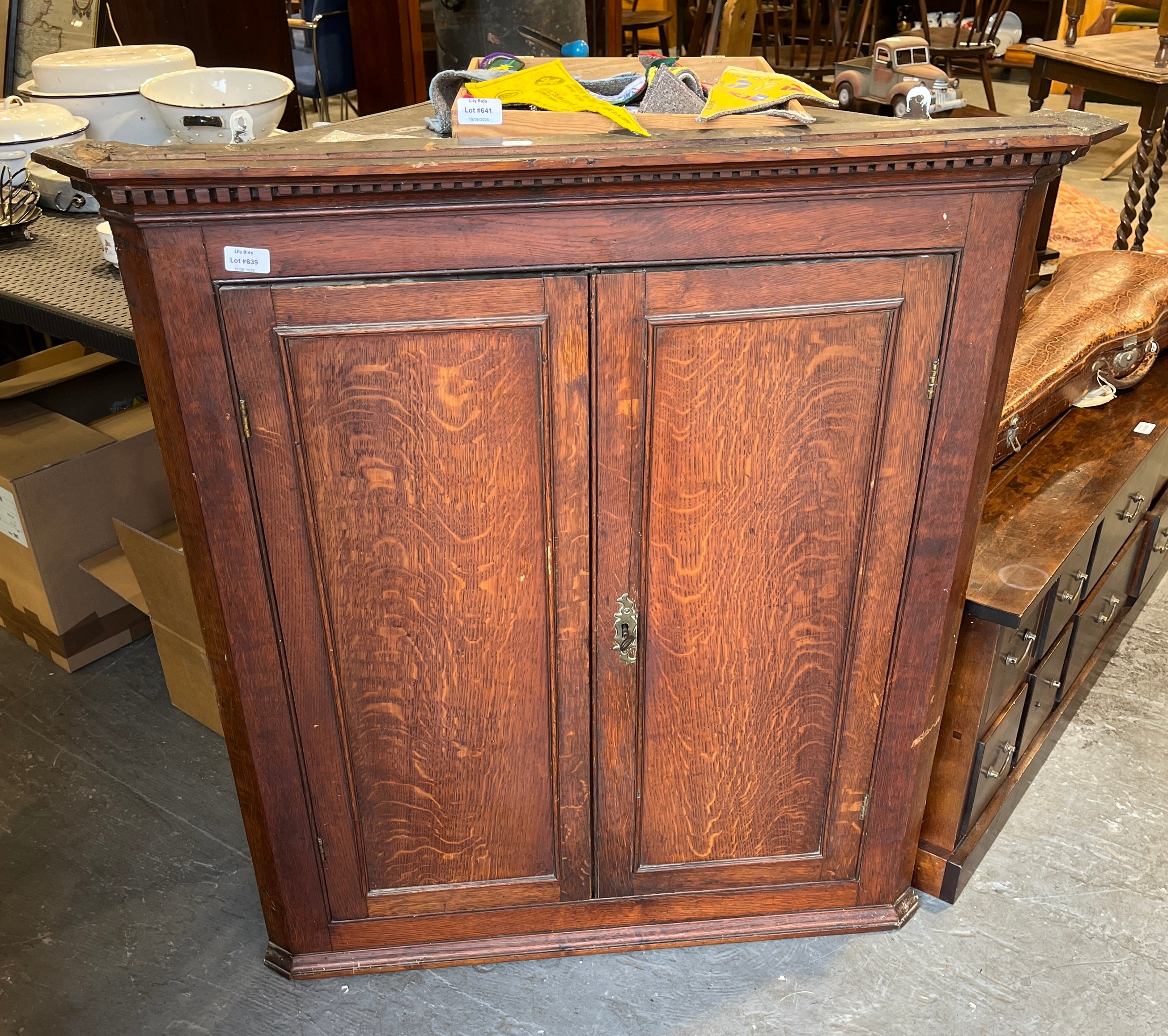 Lot 639