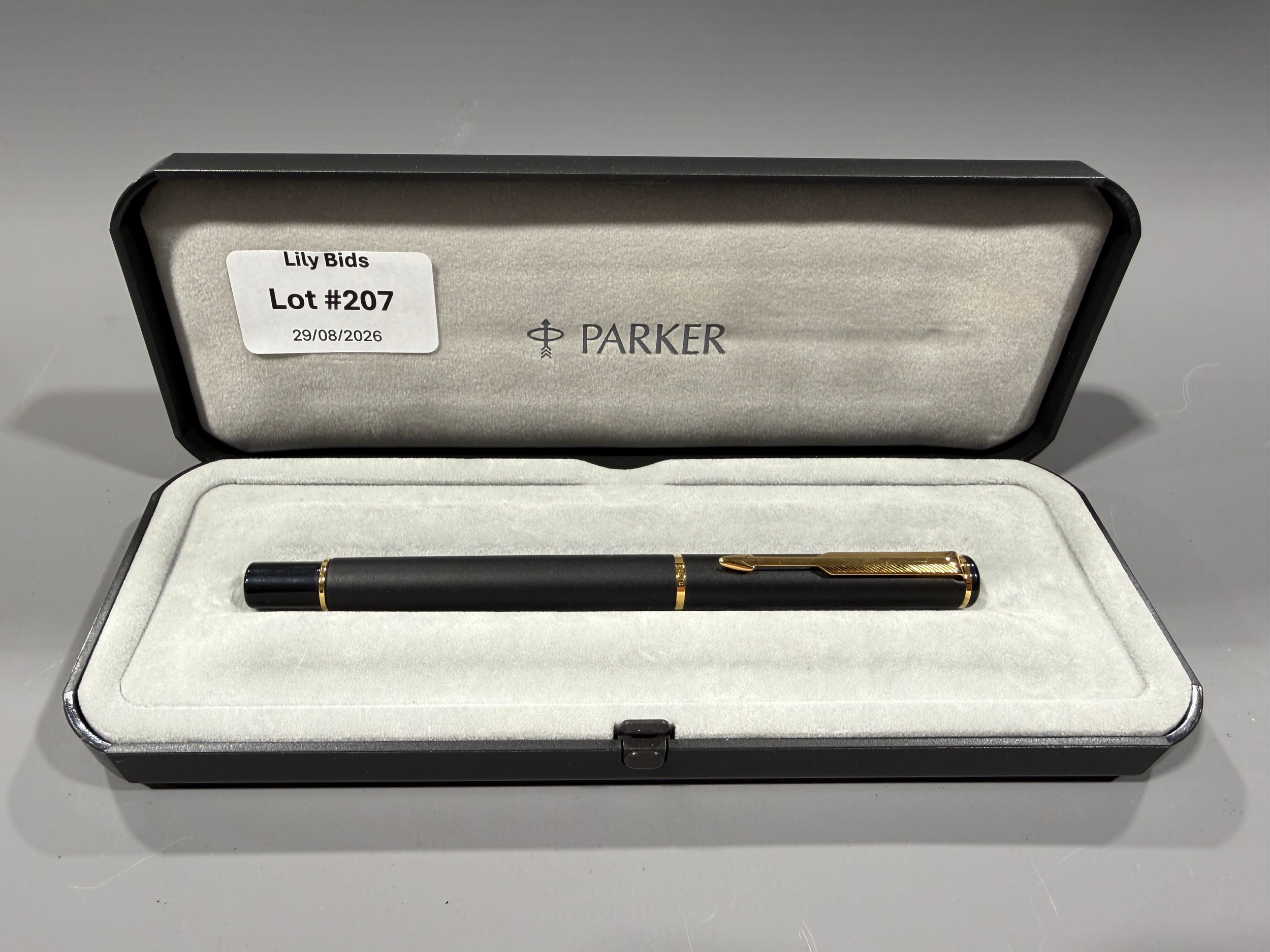 Lot 207