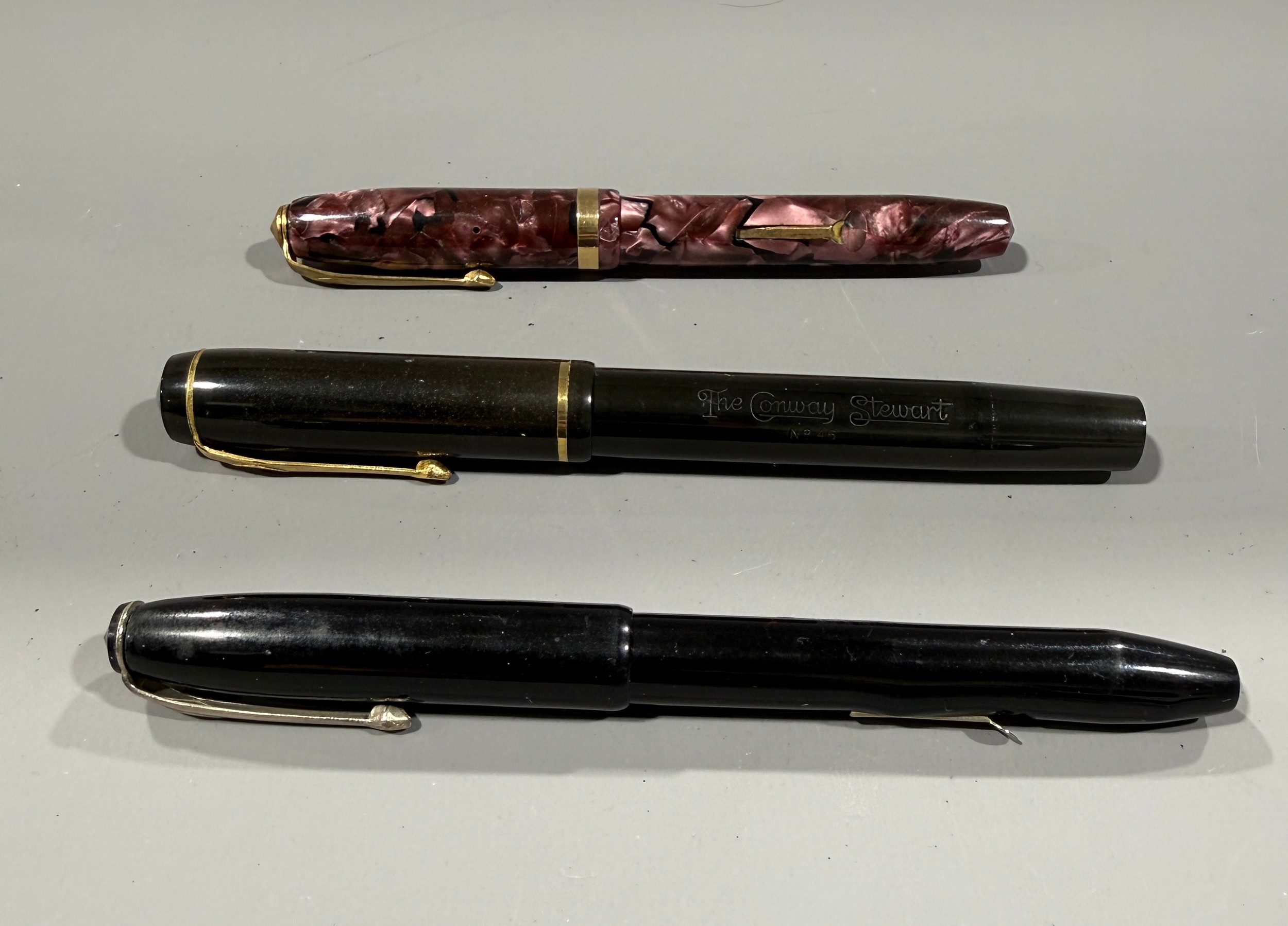 Lot 211