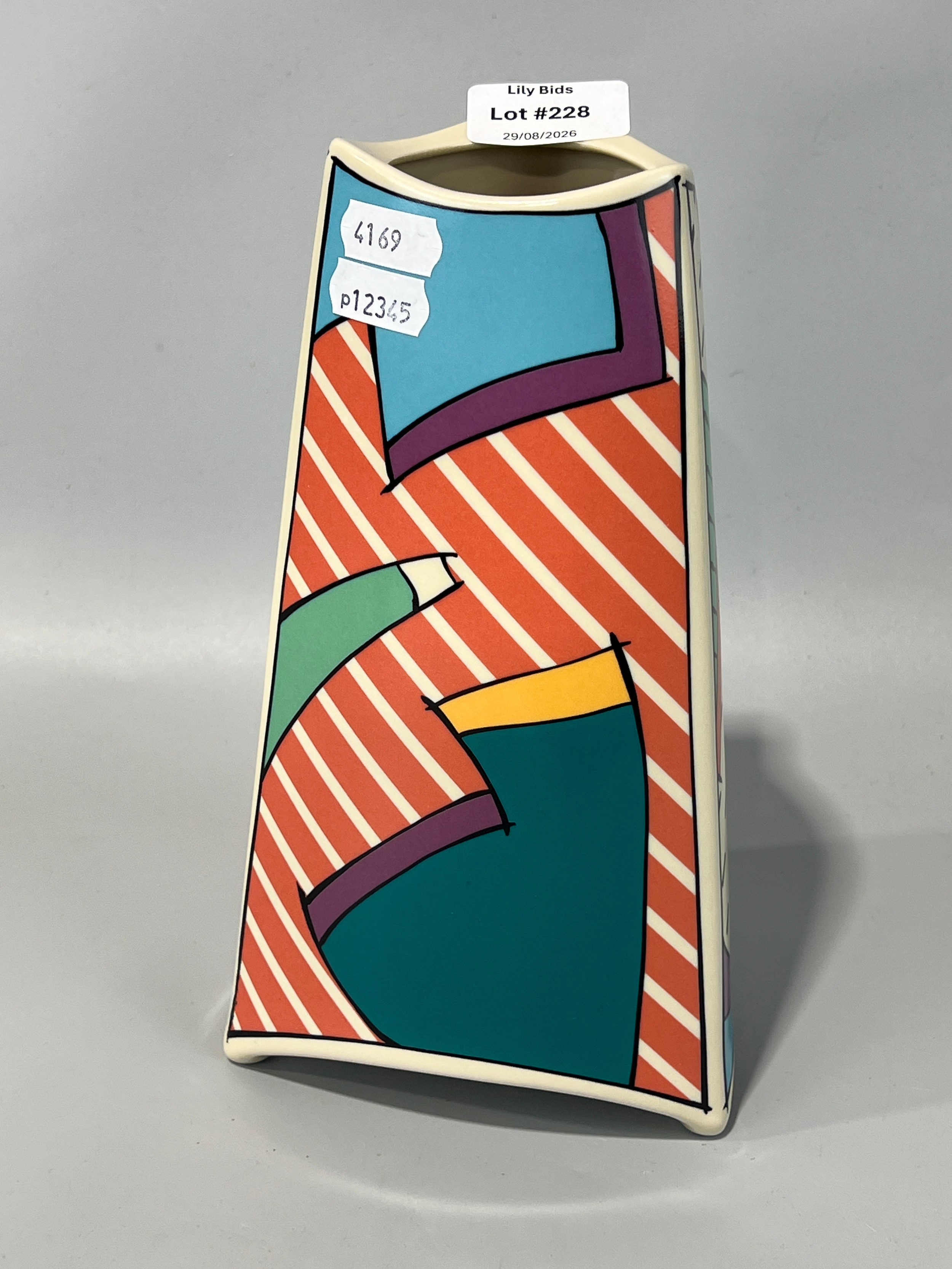 Lot 228