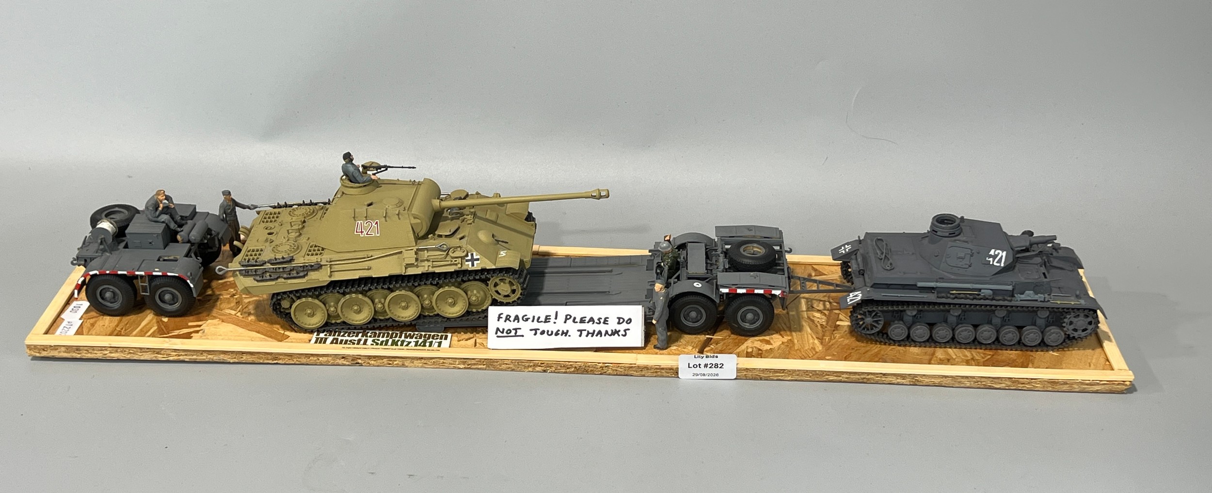 Lot 282