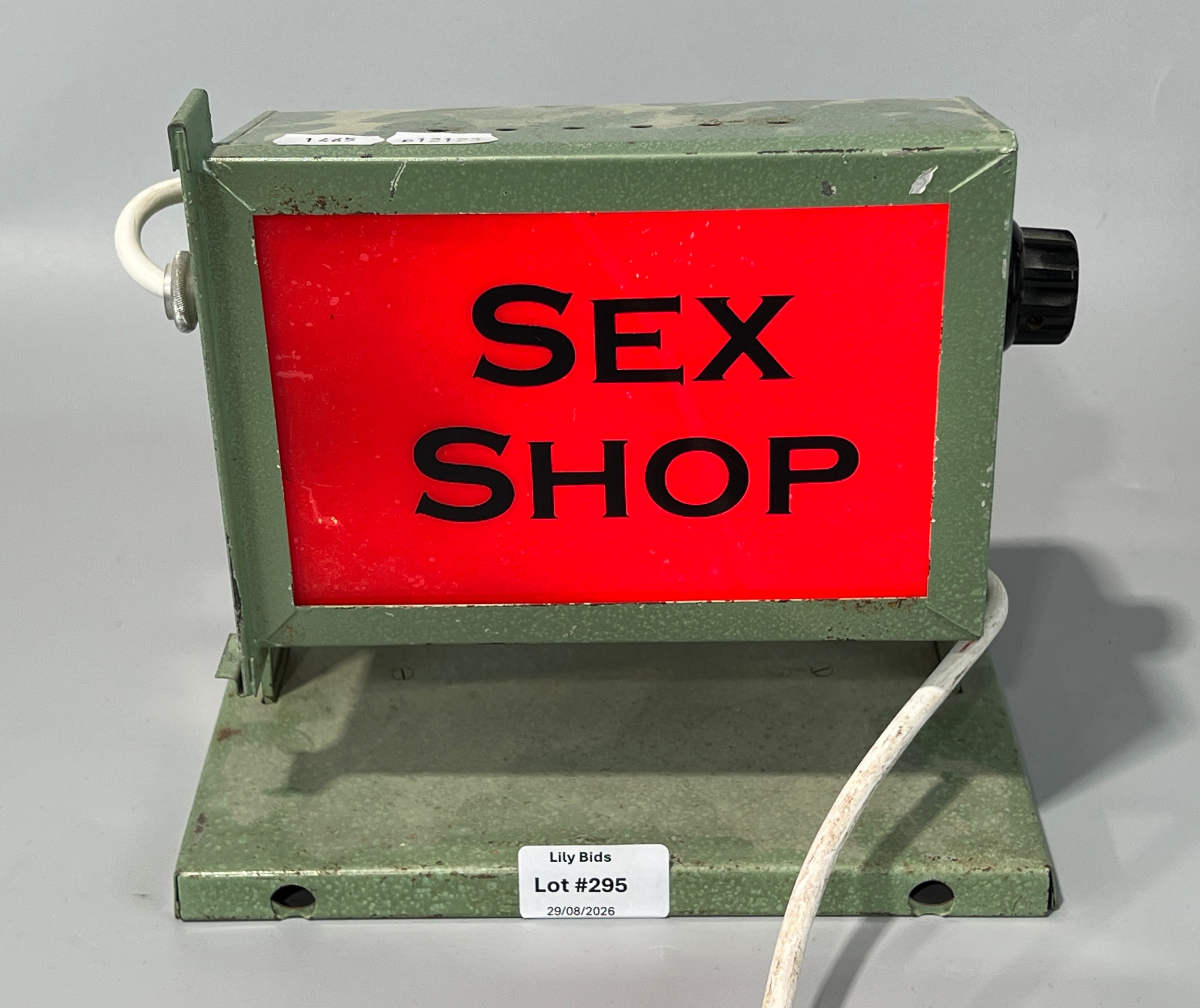 Lot 295
