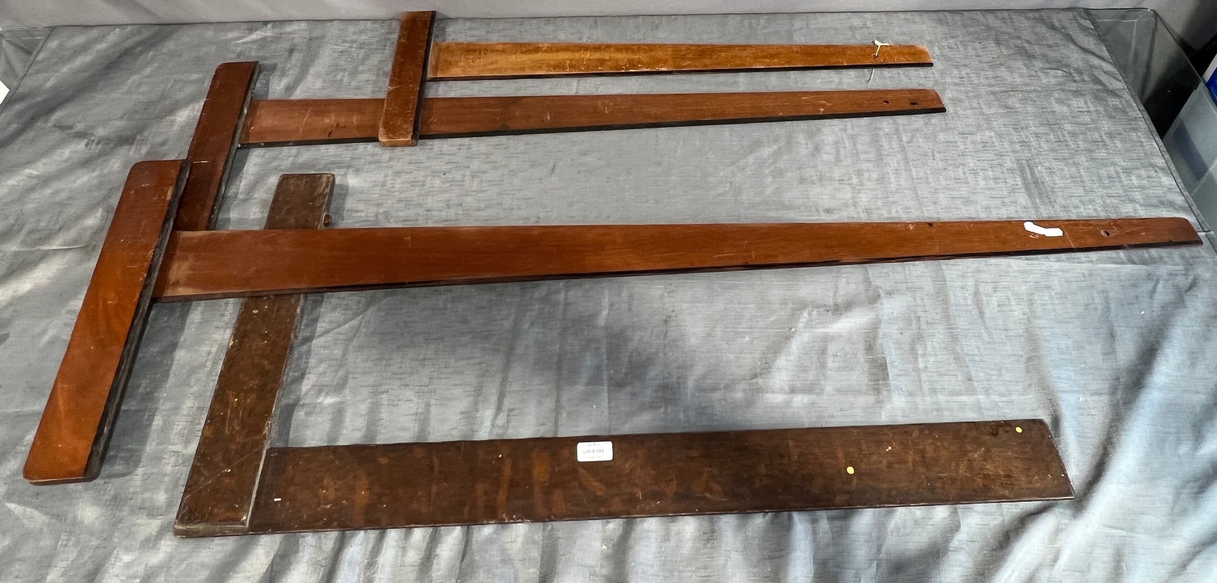 Lot 392