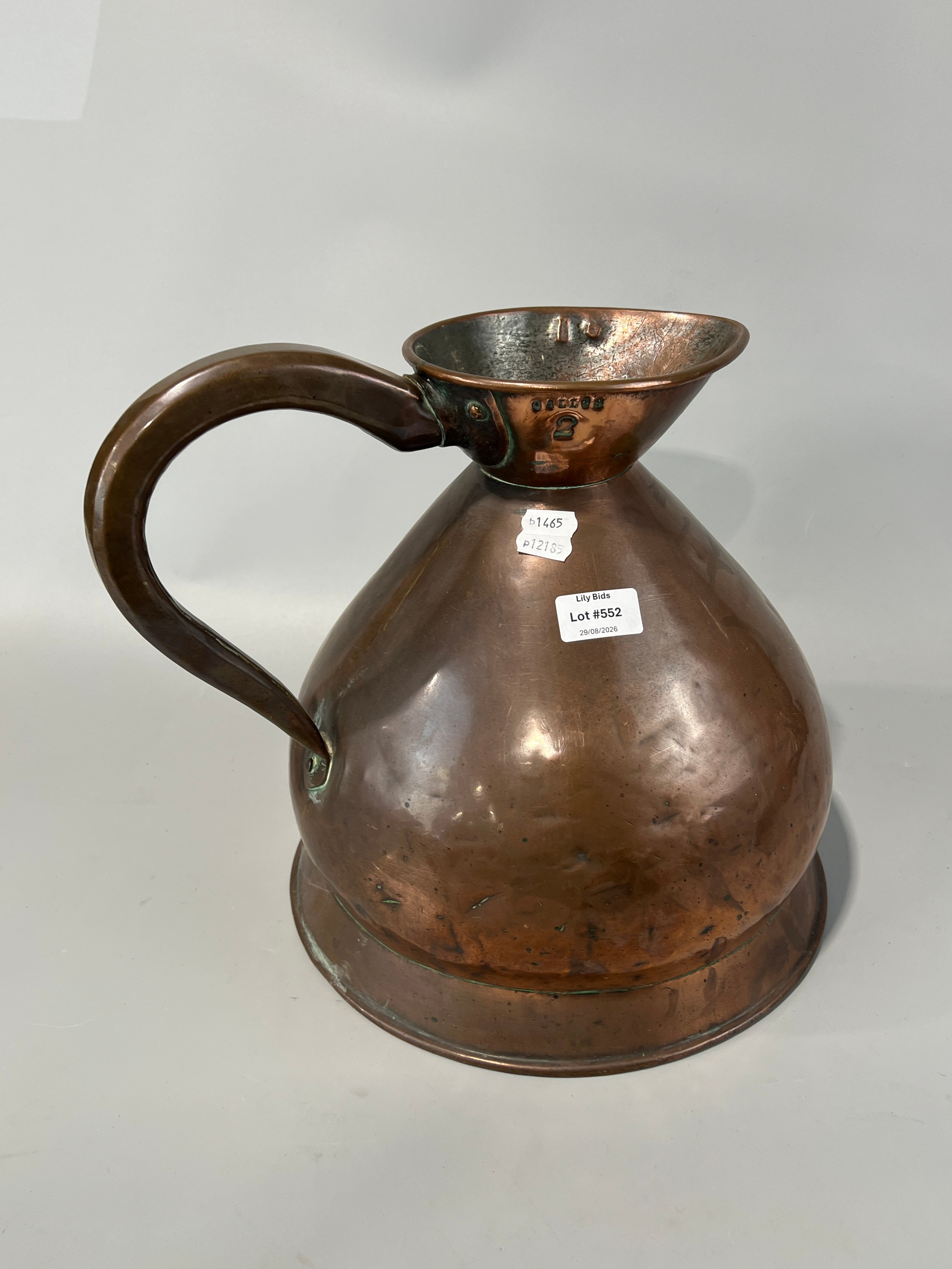 Lot 552