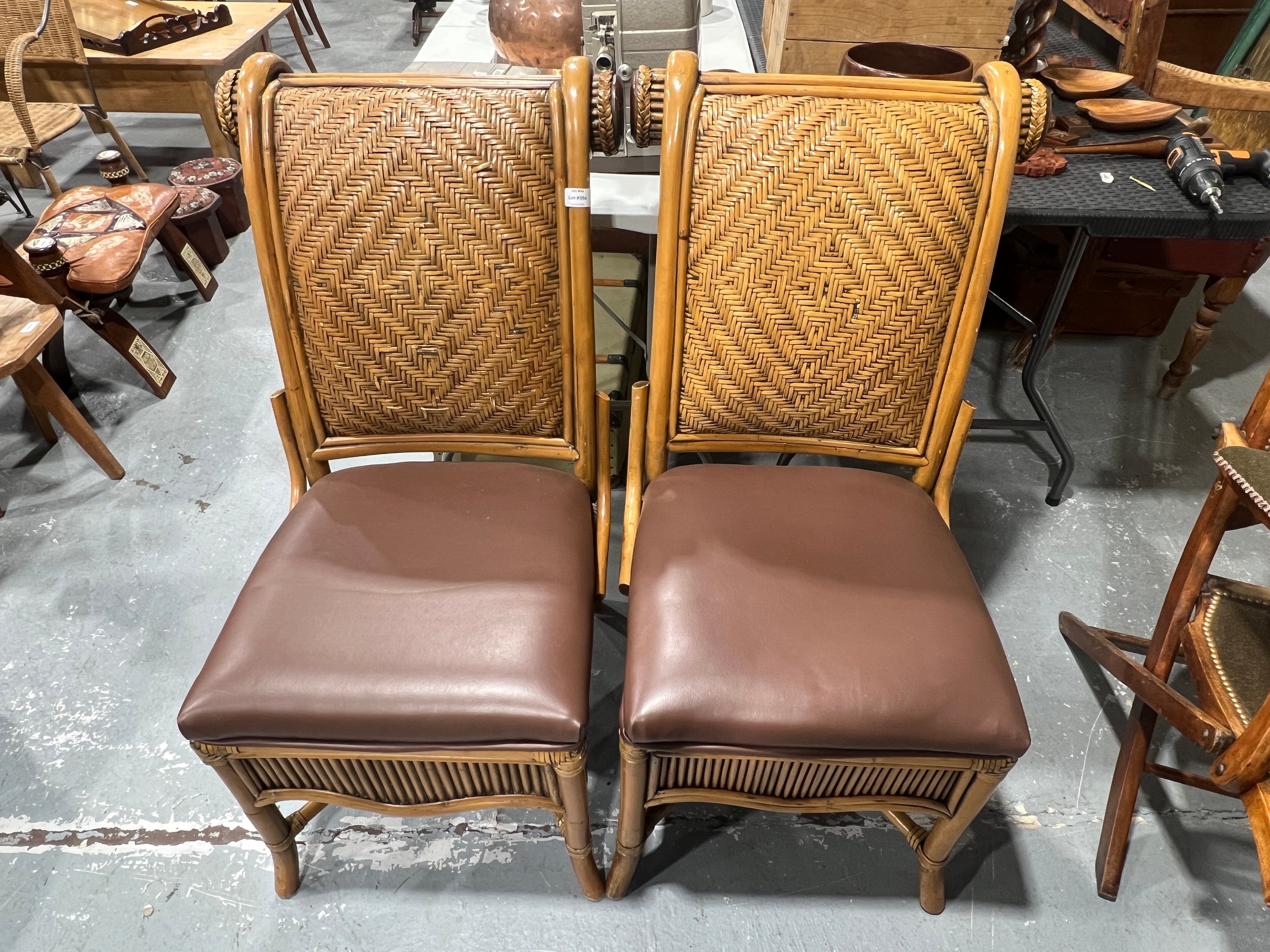 Lot 554