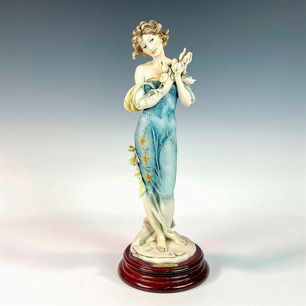 Capodimonte Giuseppe Armani Figurine, Woman with Irises. Matte finished figure made special for 