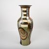 Alexander Kalifano Palatial Abstract Floor Vase. A large pottery vase adorned in a geometric Image - 4