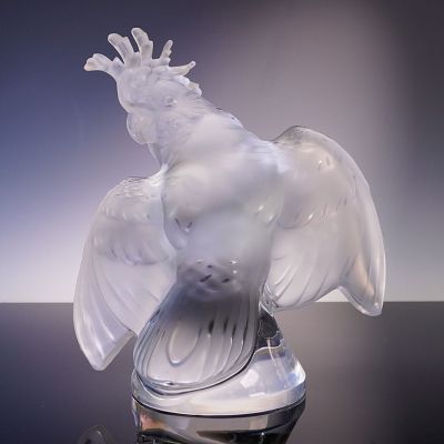 Lalique Crystal Figurine, Frosted and Clear Cockatoo. A majestic cockatoo figurine by Lalique