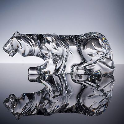 Baccarat Crystal Figurine, Tiger. A striking Baccarat crystal tiger figurine, expertly sculpted