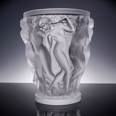 Lalique Crystal Bacchantes Vase, Nude Female Design. This exquisite Lalique crystal Bacchantes