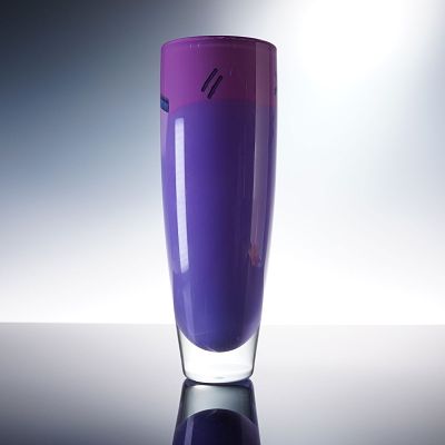 Magdanz Shapiro Glass Vase, Signed Purple Art Glass. This striking studio art glass vase by