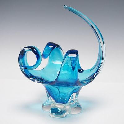 Mid-Century Chalet Art Glass Freeform Centerpiece Bowl. A striking vintage hand-blown glass