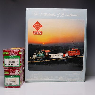 3pc REA & LGB Great Northern G Scale Train Set with Tracks. REA (Railway Express Agency) G scale