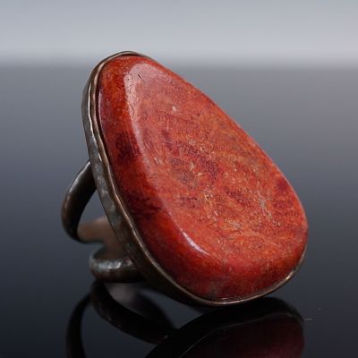 Handcrafted Copper Ring with Polished Red Jasper Cabochon. This handcrafted statement ring
