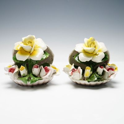 2pc Nuova Capodimonte Italian Porcelain Clam Floral Centerpieces. Lovely pair of Nuova 