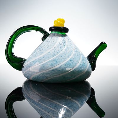 Contemporary Art Glass Teapot Sculpture. A beautifully crafted contemporary studio art glass 