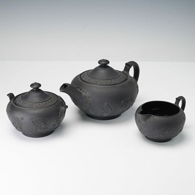 3pc Wedgwood Black Basalt Tea Set. A refined 3-piece Wedgwood black basalt tea set comprising a 