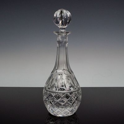 Towle Crystal Decanter with Stopper. Elegant Towle 24% lead crystal decanter, made in Poland 