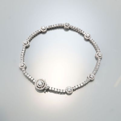 14K White Gold 3.04ctw Diamond Cluster Link Bracelet. A stunning 14K white gold bracelet set 