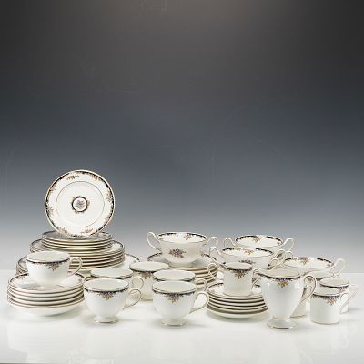 55pc Wedgwood Bone China Dinnerware Set-Service for 6, Osborne. Elegant service in the Osborne 