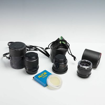 3pc Asahi Pentax & Alcor Photography Lenses & Filters. A collection of vintage photography 