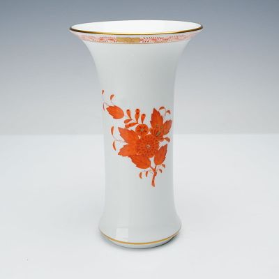 Herend Porcelain Vase, Apponyi Orange. Hand-painted in the vibrant Apponyi Orange pattern, also 