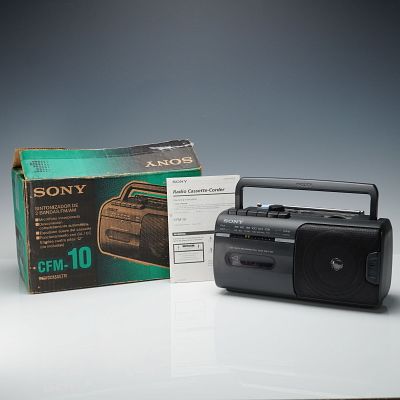 Sony CFM-10 Radio Cassette-Corder with Original Box & Manual. This vintage Sony CFM-10 radio 