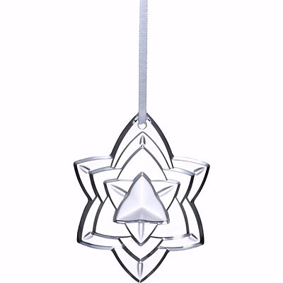 Baccarat Crystal Clear 2018 Annual Christmas Ornament, Sealed Box. Perfectly crafted in the 