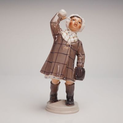 Dahl Jensen Porcelain Figurine The Snowball Thrower Model 1180. A single glazed porcelain 